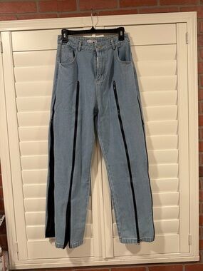 Another Mode - new without tags High-Rise Light Blue Jeans with Front Zips